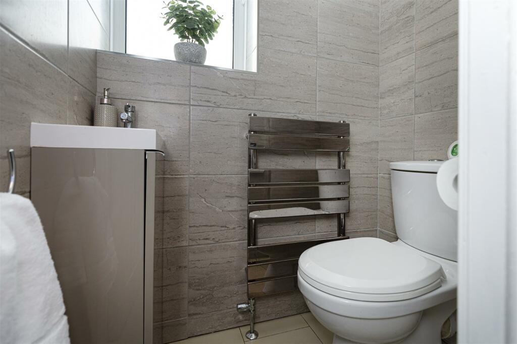 Bramleys Estate Agents - Butternab Road (29).jpg