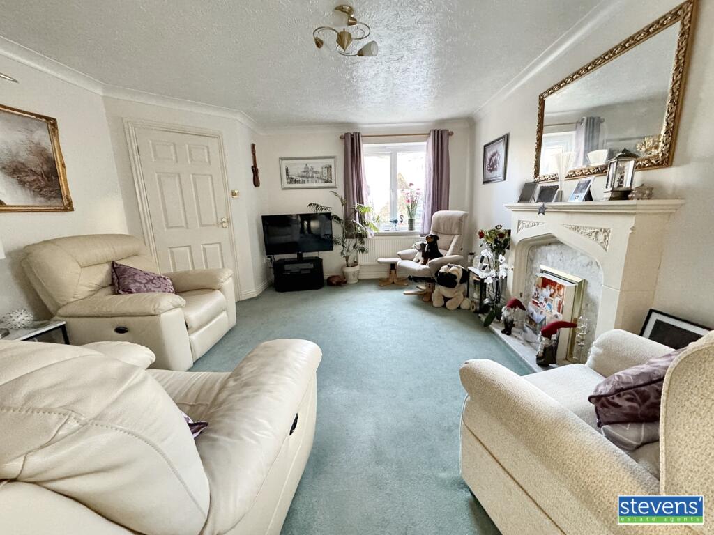 image00015_blurred (6)