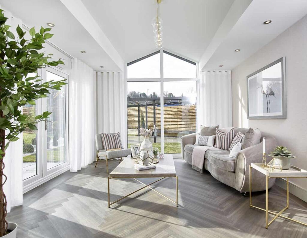 Everett Grand Bearsden garden room