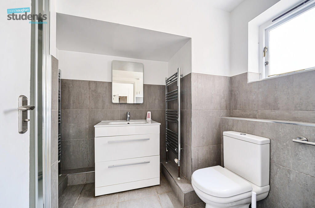 acc4cbe2-b845-4aa...