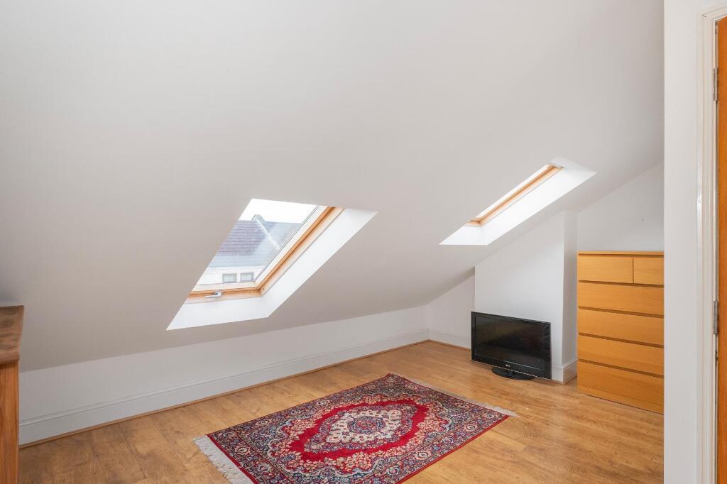 0W1SSE - Bedroom I.jpg