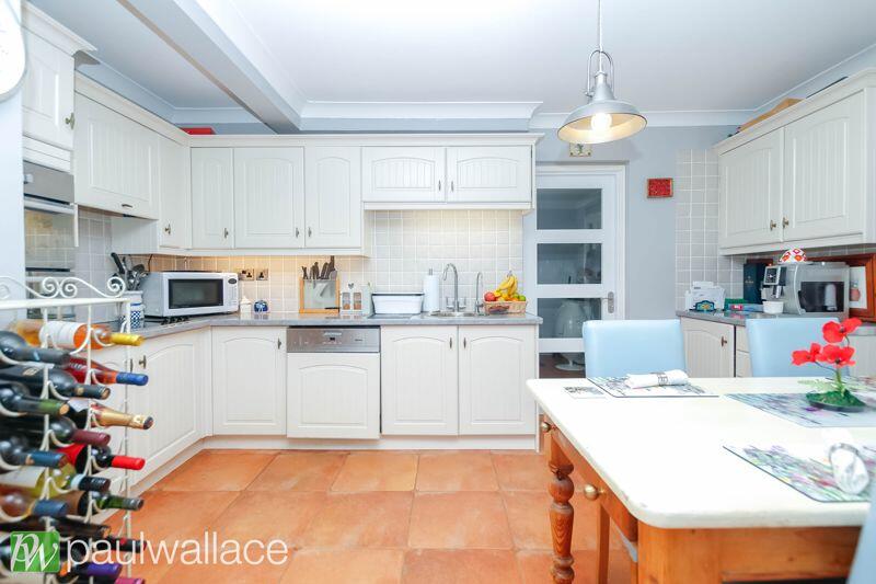 Kitchen / Breakfast Room