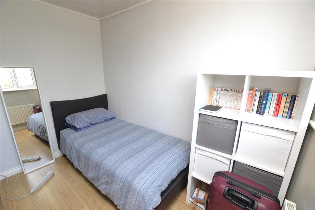 BEDROOM SIX