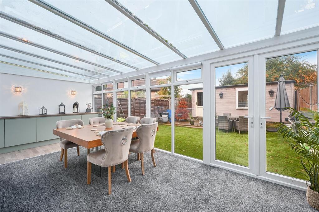 ATROBUS CLOSE, 1- (22).jpg