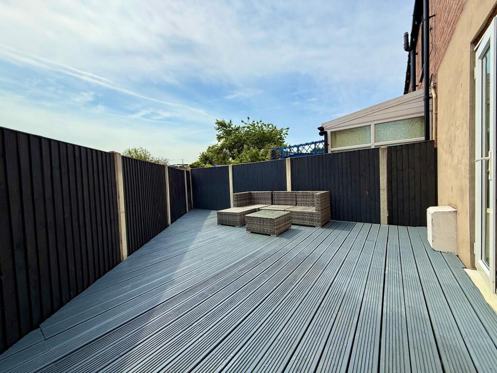 20250806_124909962_iOS