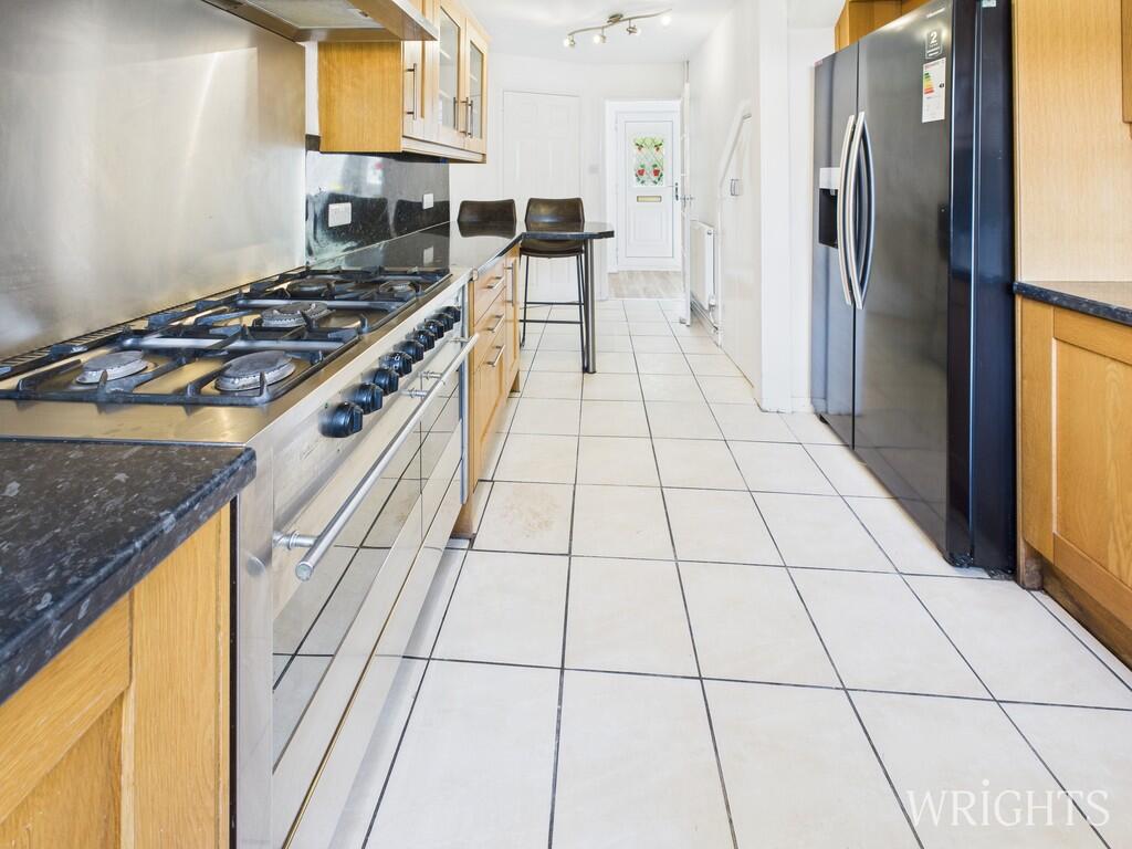 CAM02796G0-PR0494...