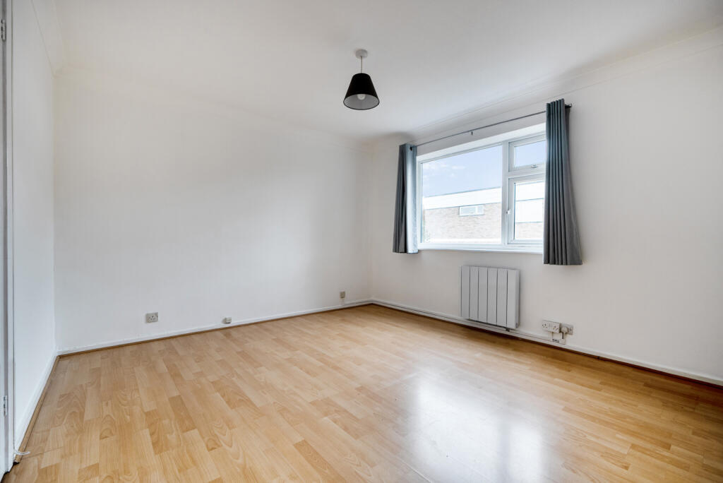 1364352-1-68e62fc...