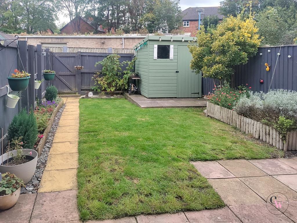 PHOTO-2025-11-19-18-03-48 3.jpg