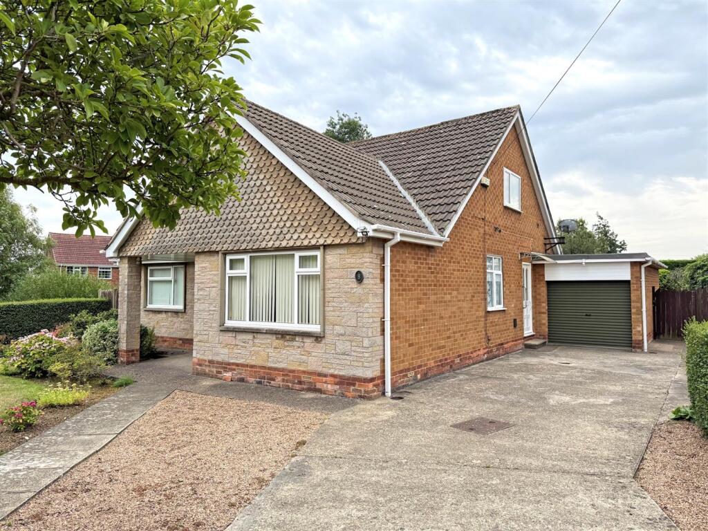 8 brantingham 1_lzn.jpg