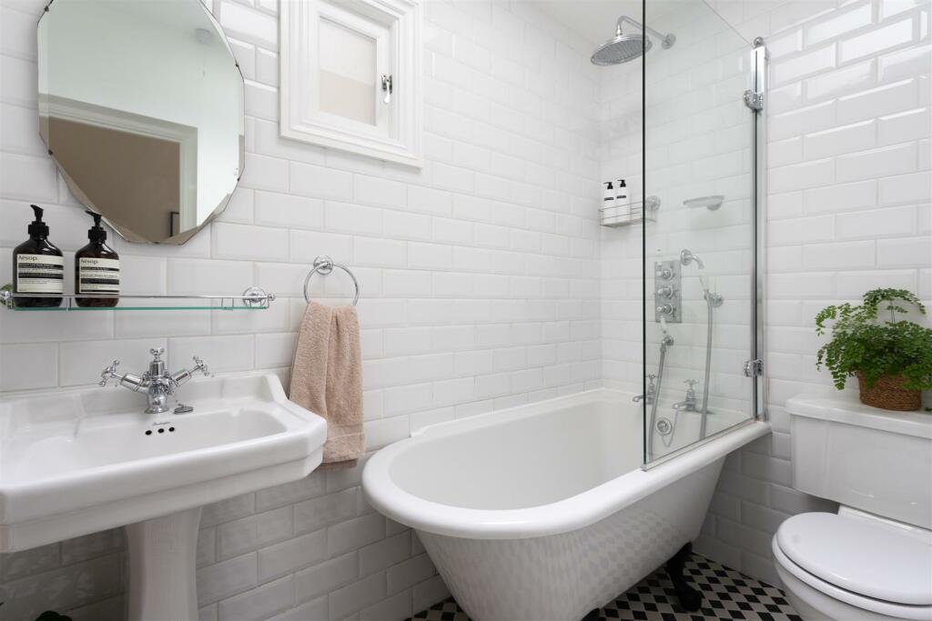 66A Carysfort Road, London N16 9AP-26.jpg