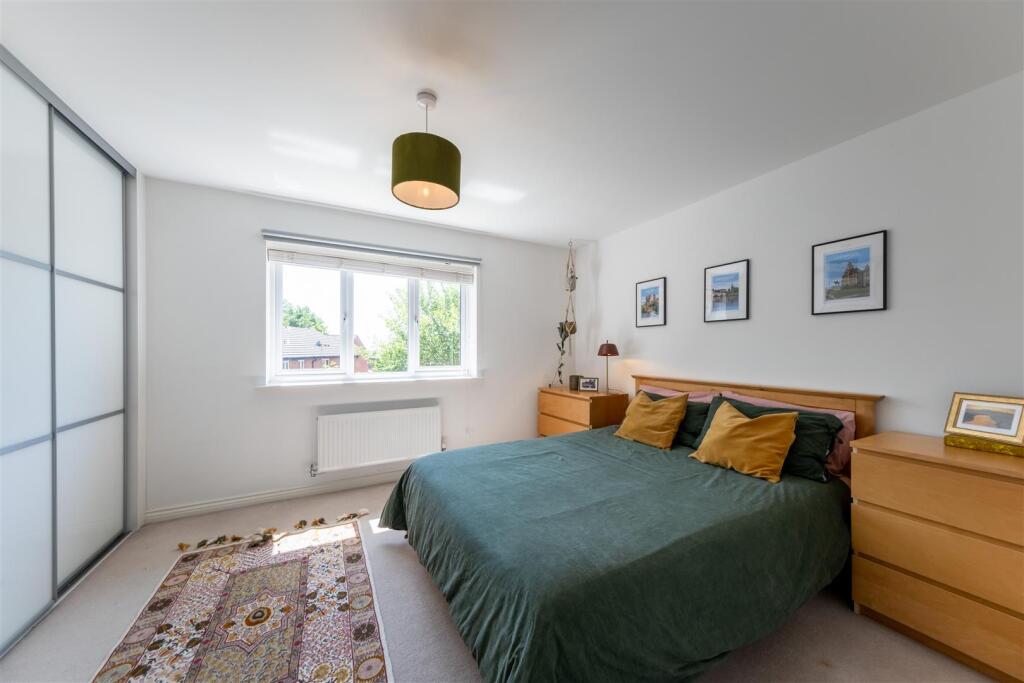 22 Firecrest Way-010.jpg