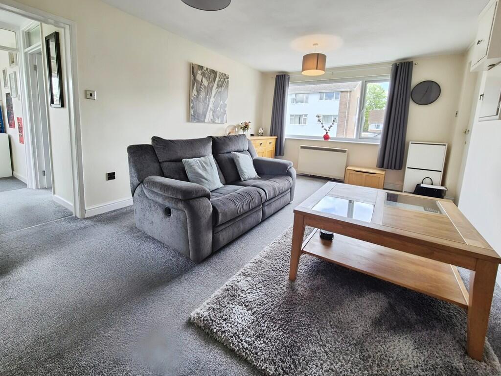 caec18f7-10000285...