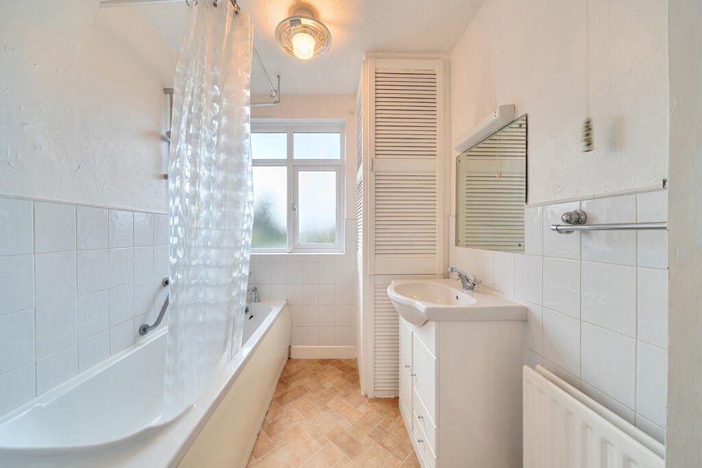 1385844-8-694007c...