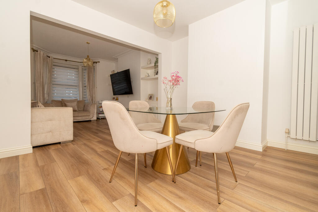 general 18 Clifton R