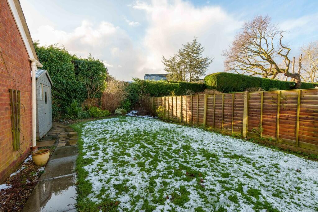 1 Wayside Court, ...