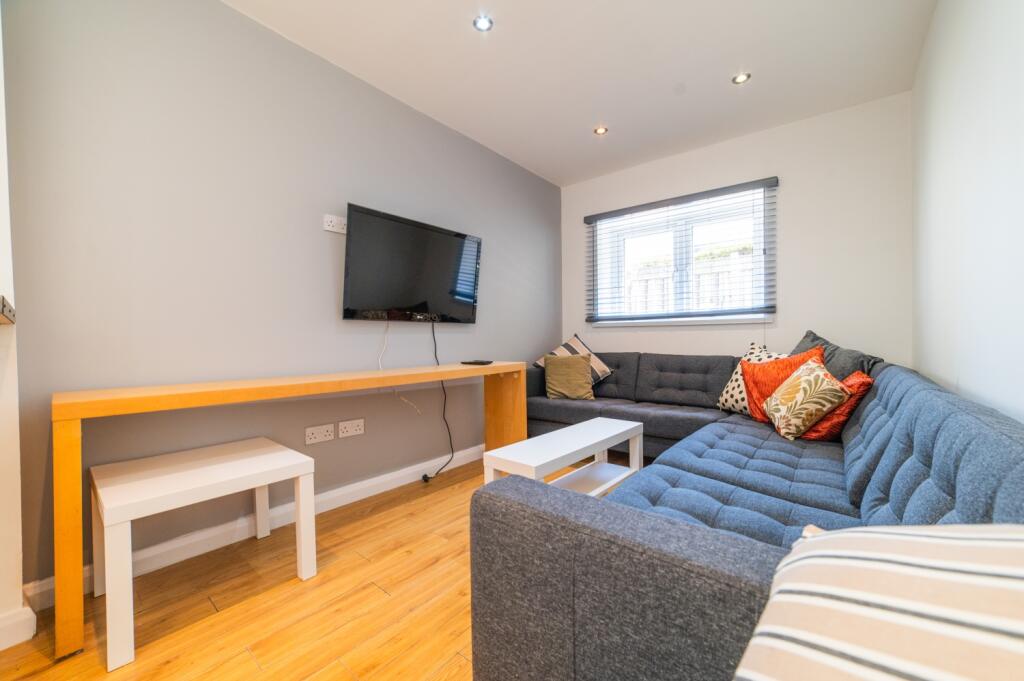 another student property from Award winning CPS HO