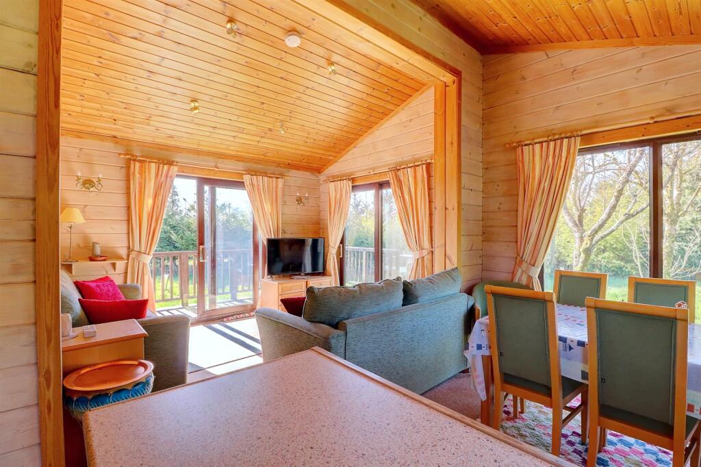 Living Space .2.jpg