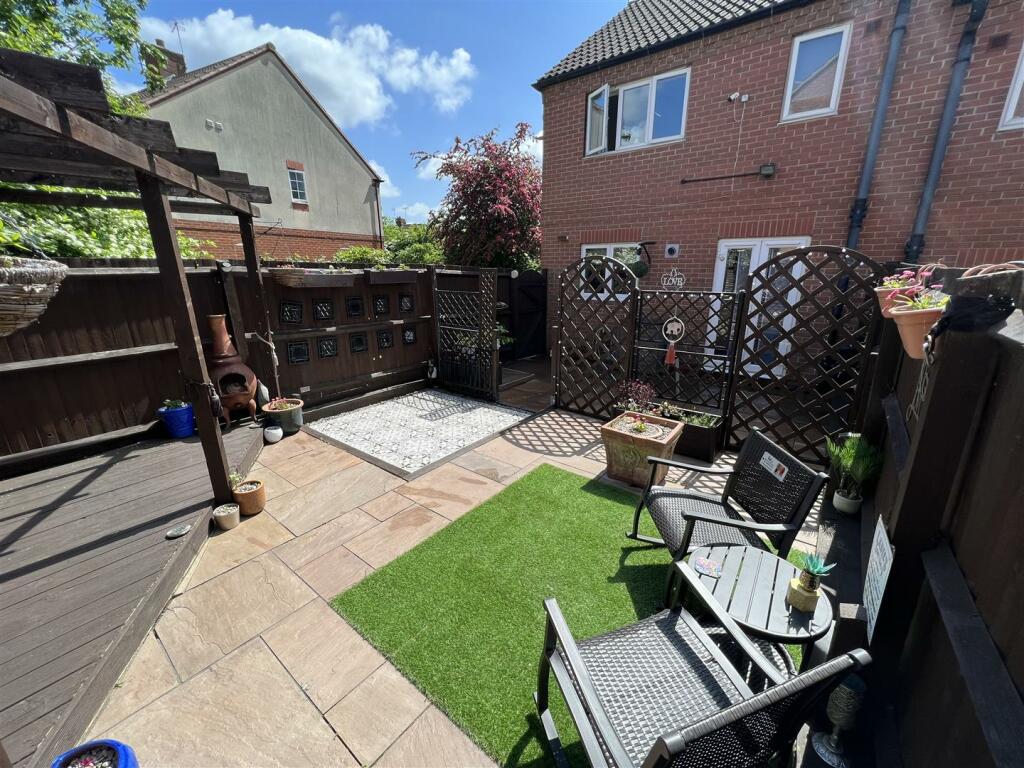 Garden B.JPG