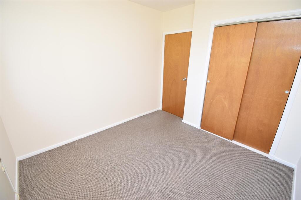 BEDROOM TWO.JPG