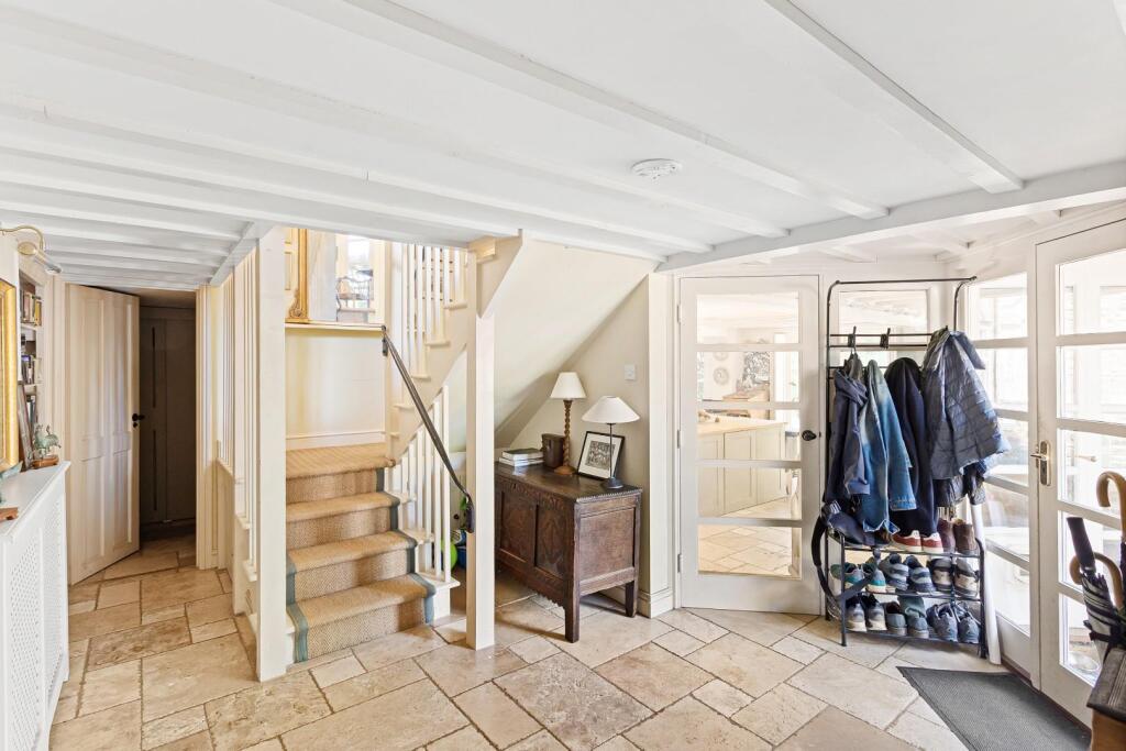 The White House-29.jpg