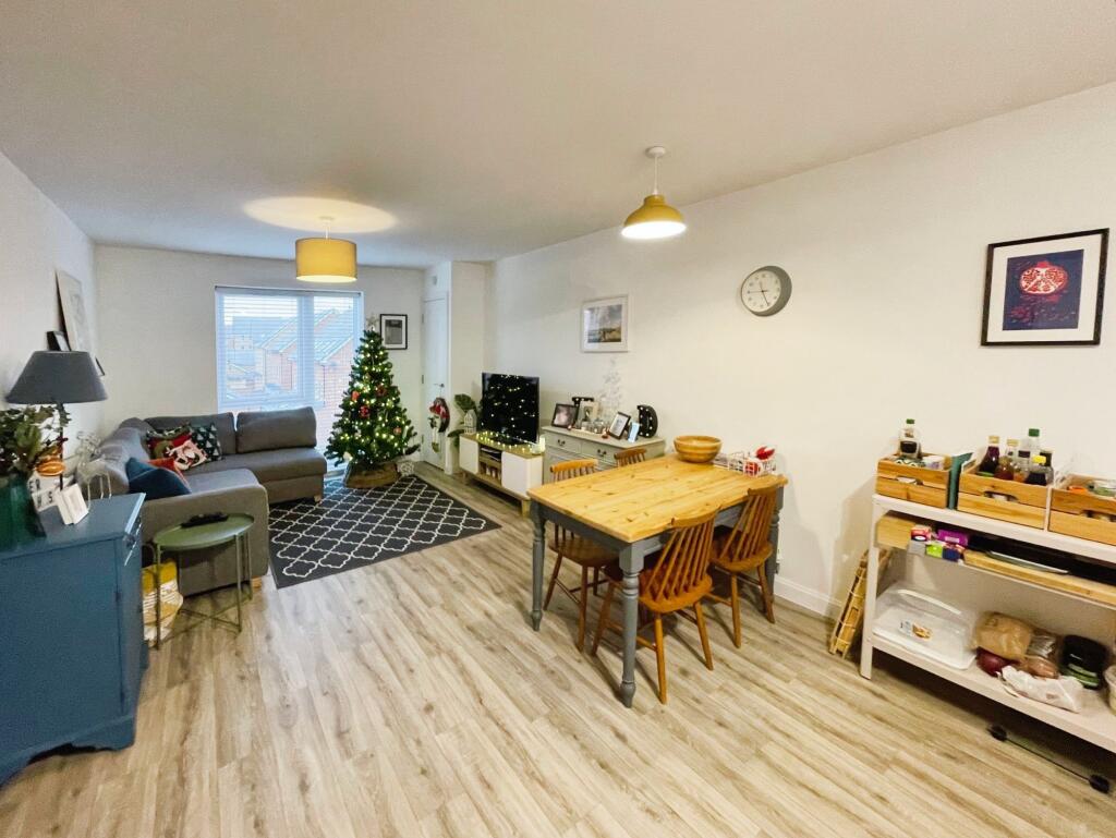 Lounge/ Kitchen Diner