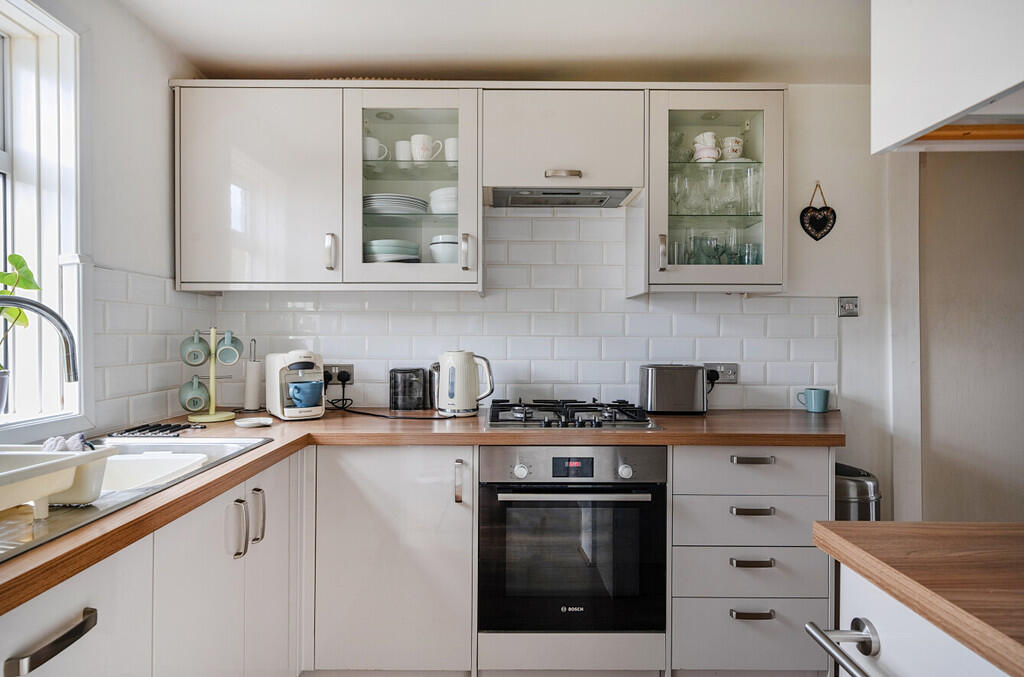 12-681a520eae7d5-...