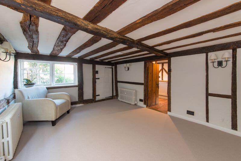 Sitting Room view to front
