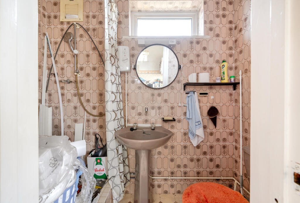 1328550-14-688b30...