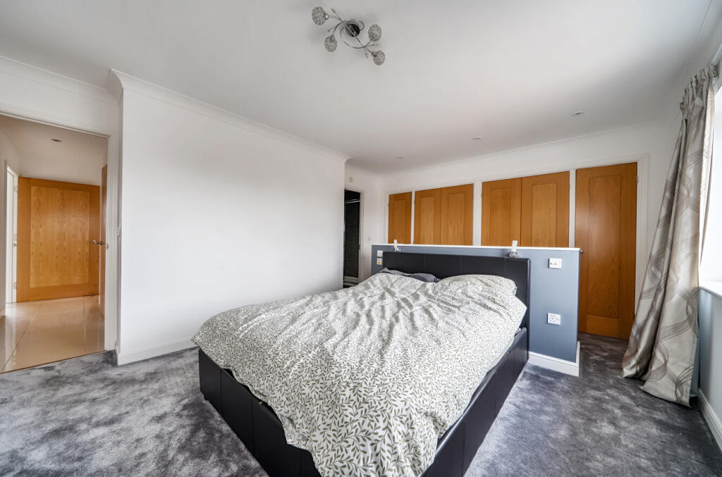 24-681e01200da8a-...