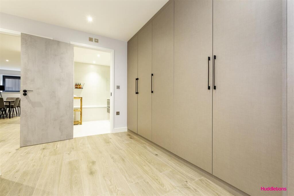 F2 Holecene Court -15.jpg