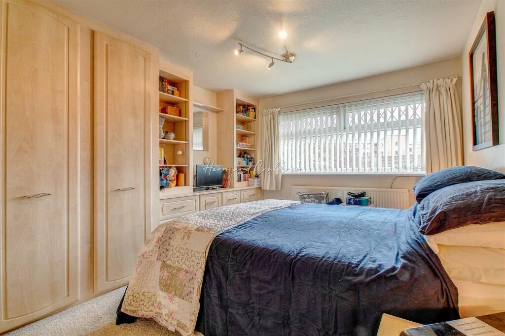 Wellwood, Llanederyrn, HernCrabtre (21).jpg