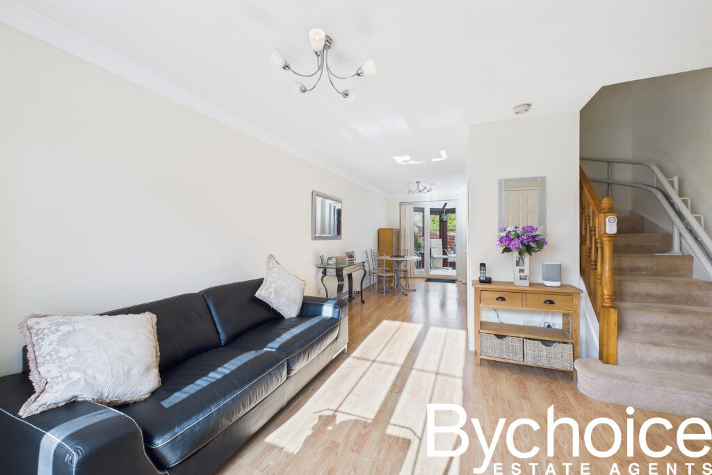 CAM05454G0-PR0069-STILL003