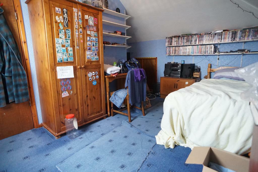 Loft Room / Bedroom 4