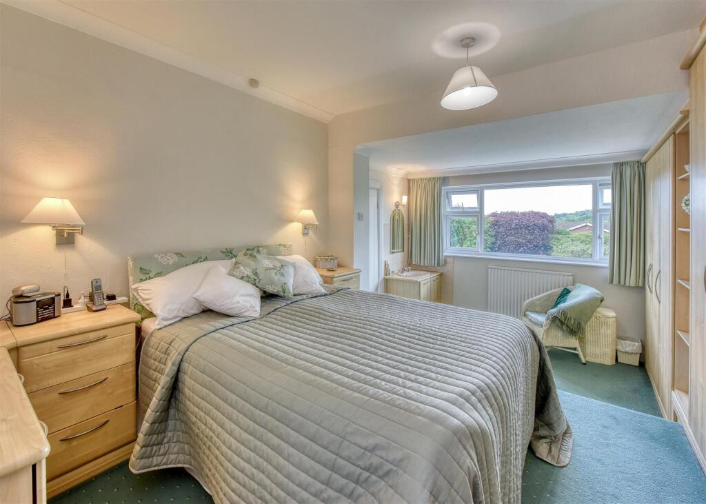 4 Springhill Park-Bedroom 2.jpg
