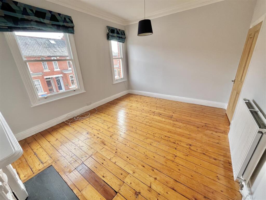Bedroom 1 Aspect 2