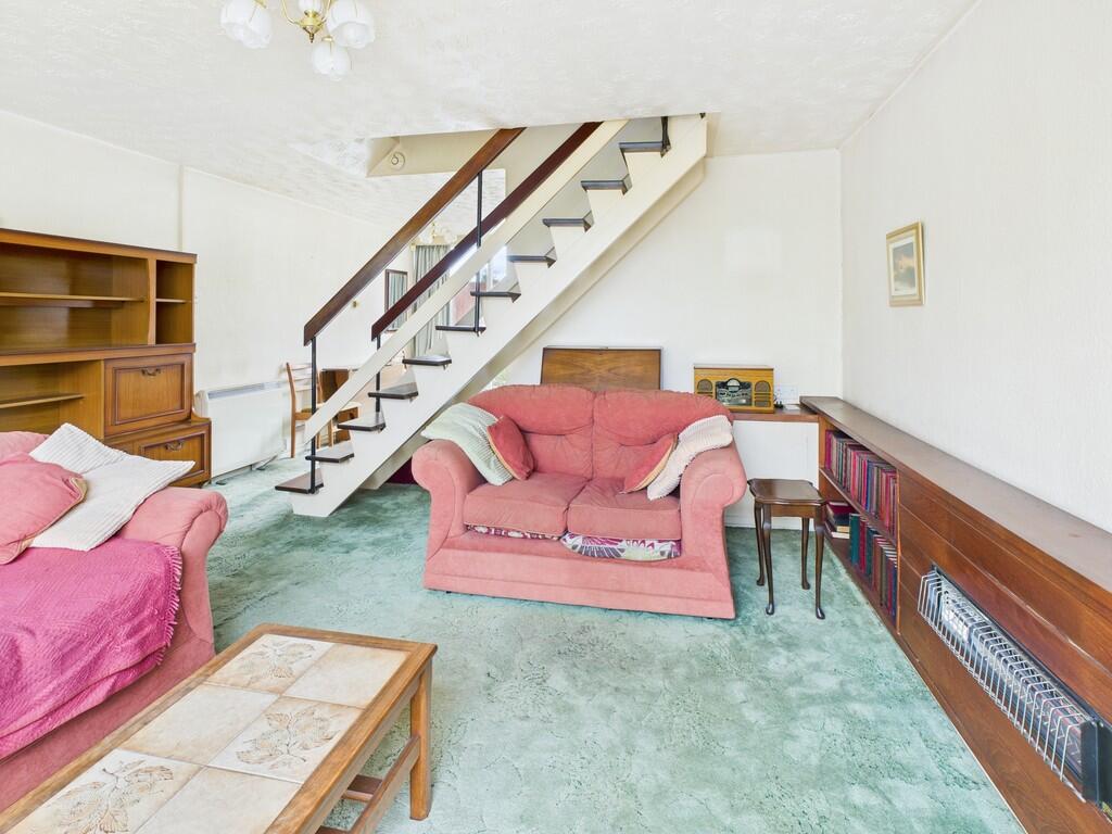 CAM05068G0-PR0015...