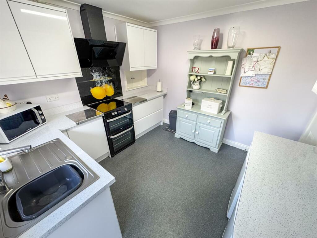 thumbnail_image2 (8).jpg