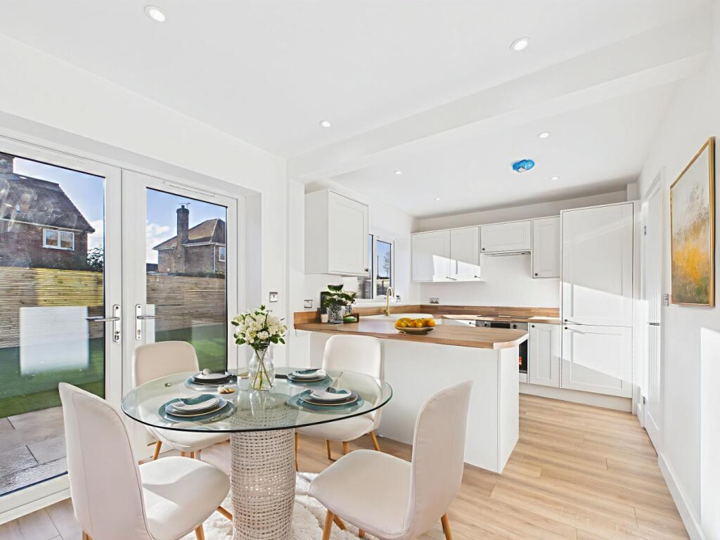 Queens Close, Cottingham, East Riding of Yorkshire, HU16 4ER