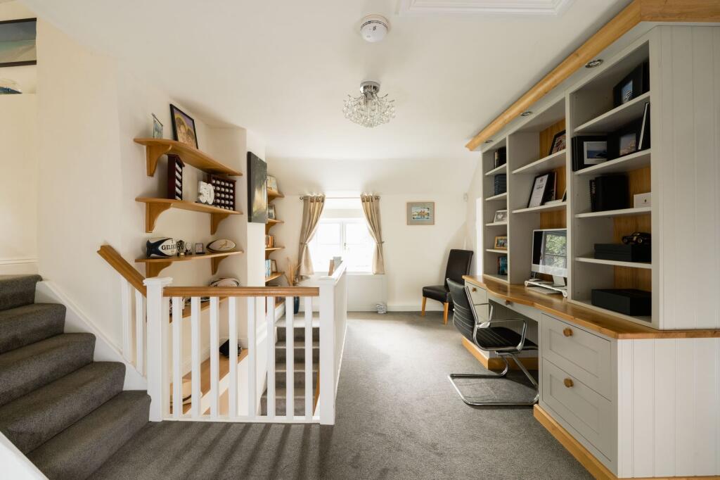 Landing Nook