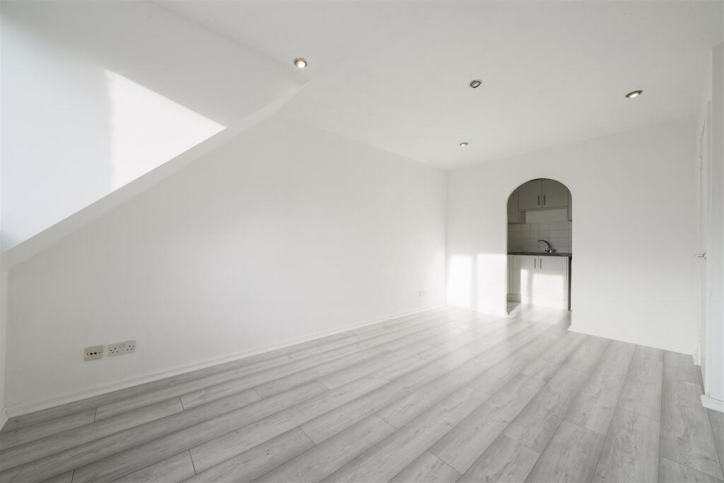 Flat 10, Marnham Court - cBdVLS1W9Zx9yDPkB4z5.jpg