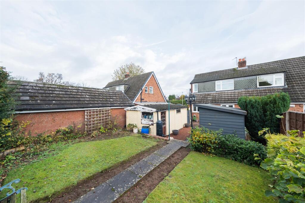 252 Swanlow Road-030.jpg