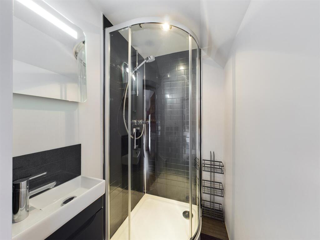 En-Suite Bedroom Three
