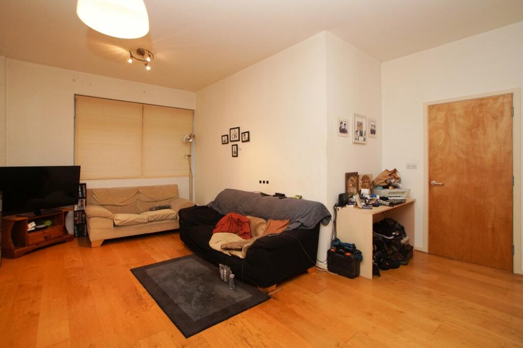 Open Plan Living/Dining/Kitchen