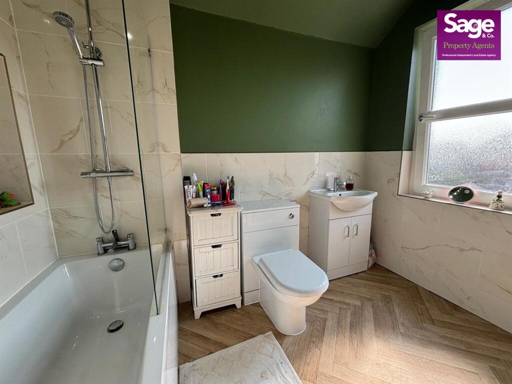 PHOTO-2025-08-15-15-15-30(6) (1).jpg