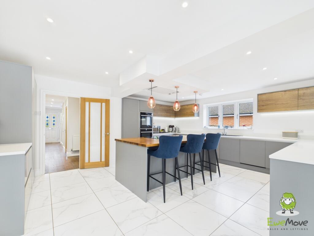 EweMove Estate Agents Basingstoke - Kings Road 