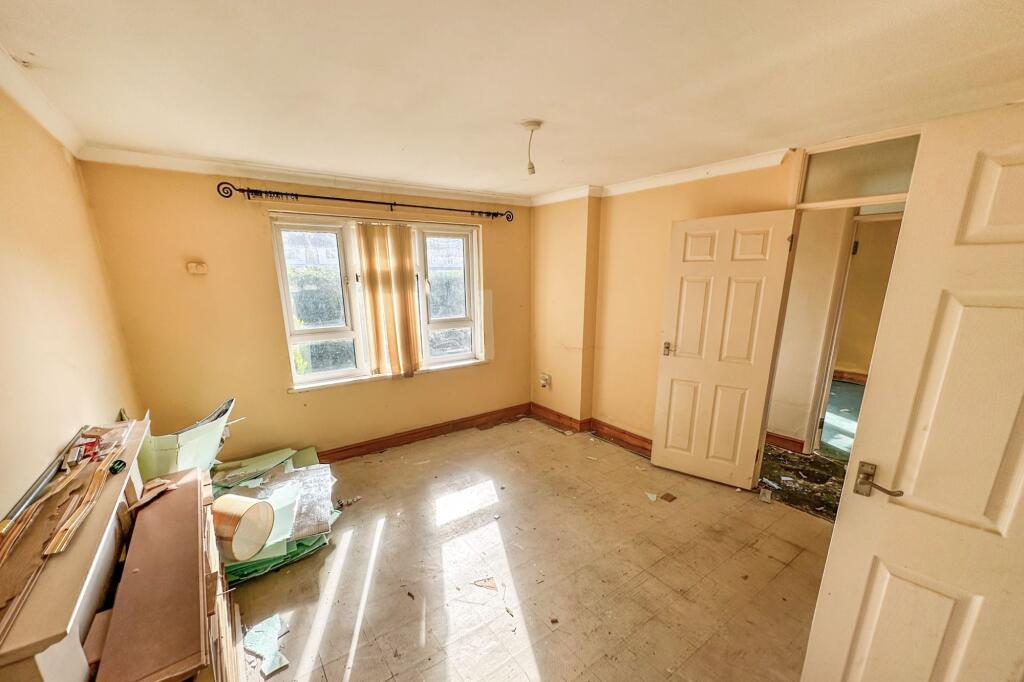 8 Harris Road, Ashton Keynes, Wiltshire, SN6 6PQ