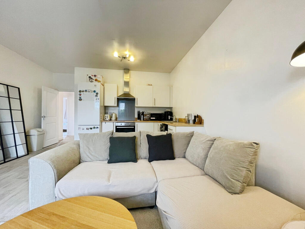 Living/Kitchen