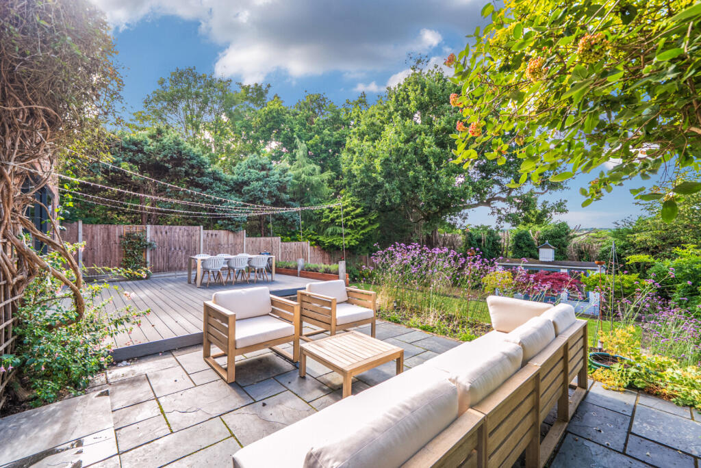 1-1333269-1-688ba...