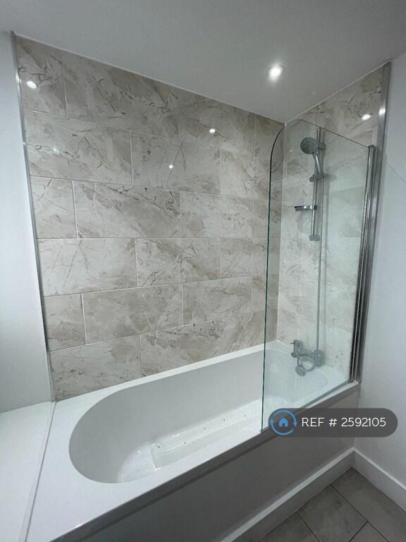 Bathtub And Shower