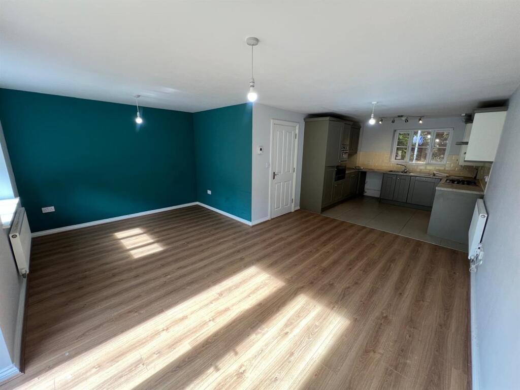 7d54c359-c2fd-42f6-9423-af05fe06c012 (1).jpeg